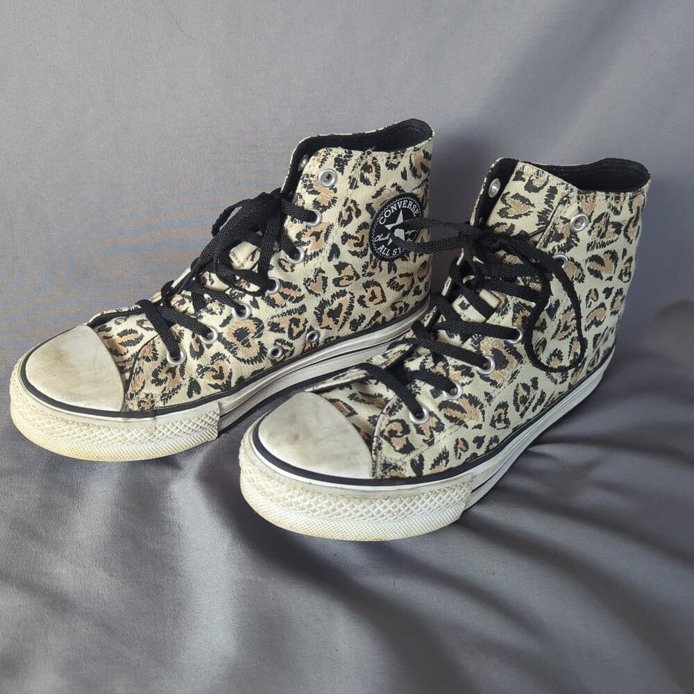 Converse Chuck Taylor All Star Heart Leopard Print High Top Sneakers - Picture 2 of 6